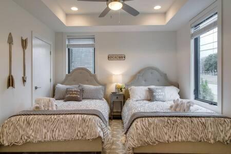 Luxury Twin Homes In Nashville's Gulch * Nashville