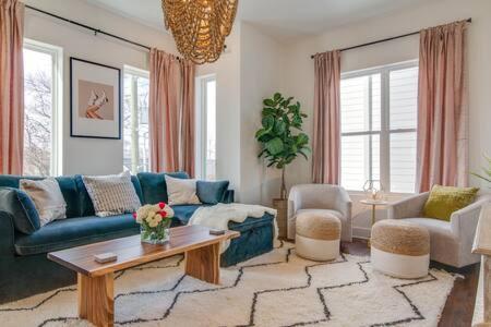 Holiday home Luxury Retreat For 12 Guests *