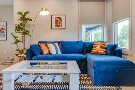 The Maxwell - Walk To Nightlife & Restaurants! Holiday home Nashville