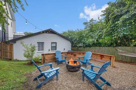 Blue - 2 Bedroom And Mins To Broadway *