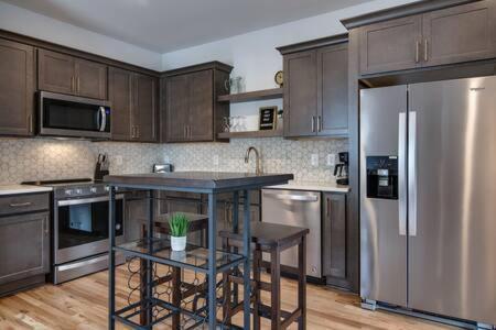 Stylish East Townhouse For 6 Holiday home *