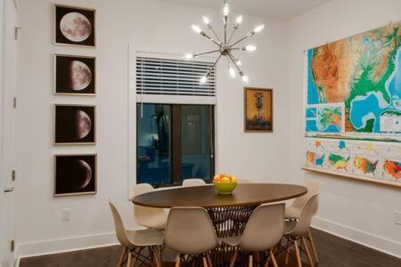 Luxury Steps From The Gulch * Nashville