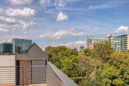 Luxury Steps From The Gulch Holiday home Nashville