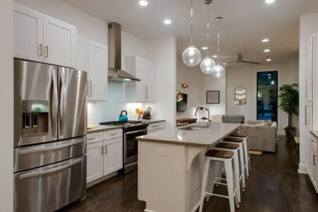 Holiday home Luxury Steps From The Gulch *