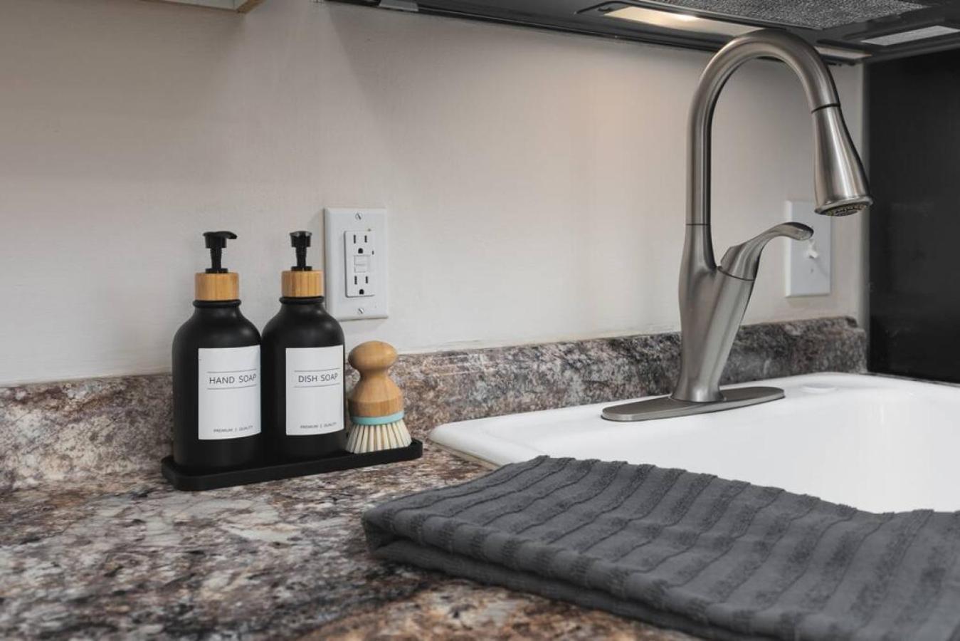 Platinum On Music Row Renovated And Near Downtown *