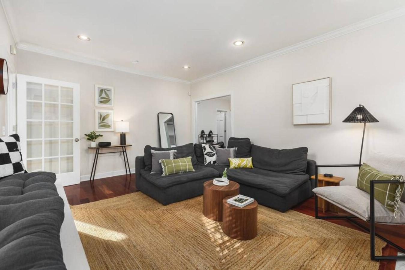 Platinum On Music Row Renovated And Near Downtown Apartment Nashville