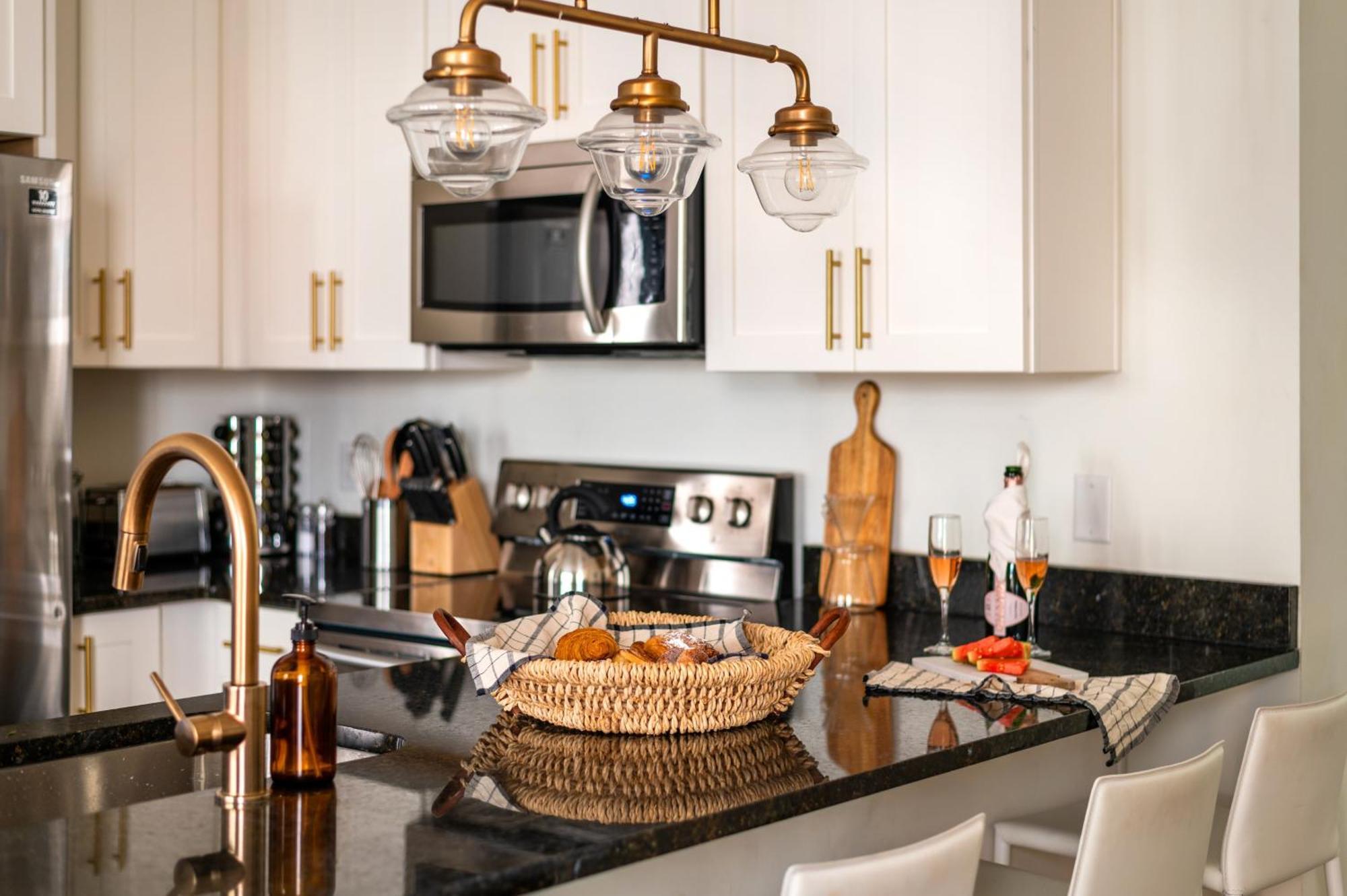 Hart Buyout 6 By Avantstay Two Town W Stunning Amenities Design Nashville