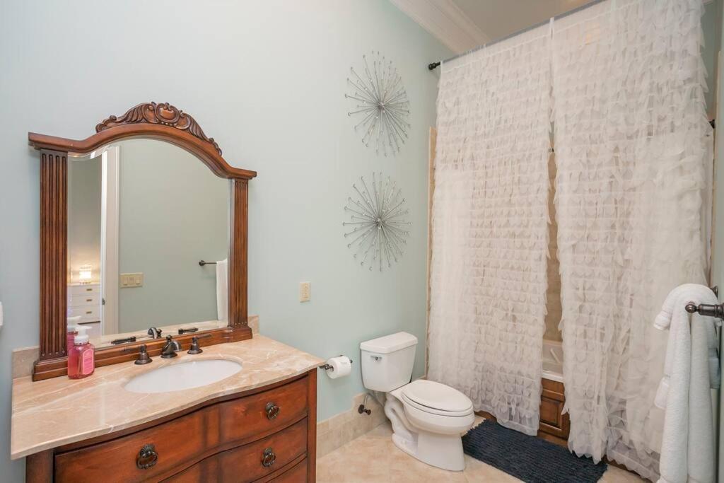 Supreme Luxury For Discerning Tastes Holiday home Nashville