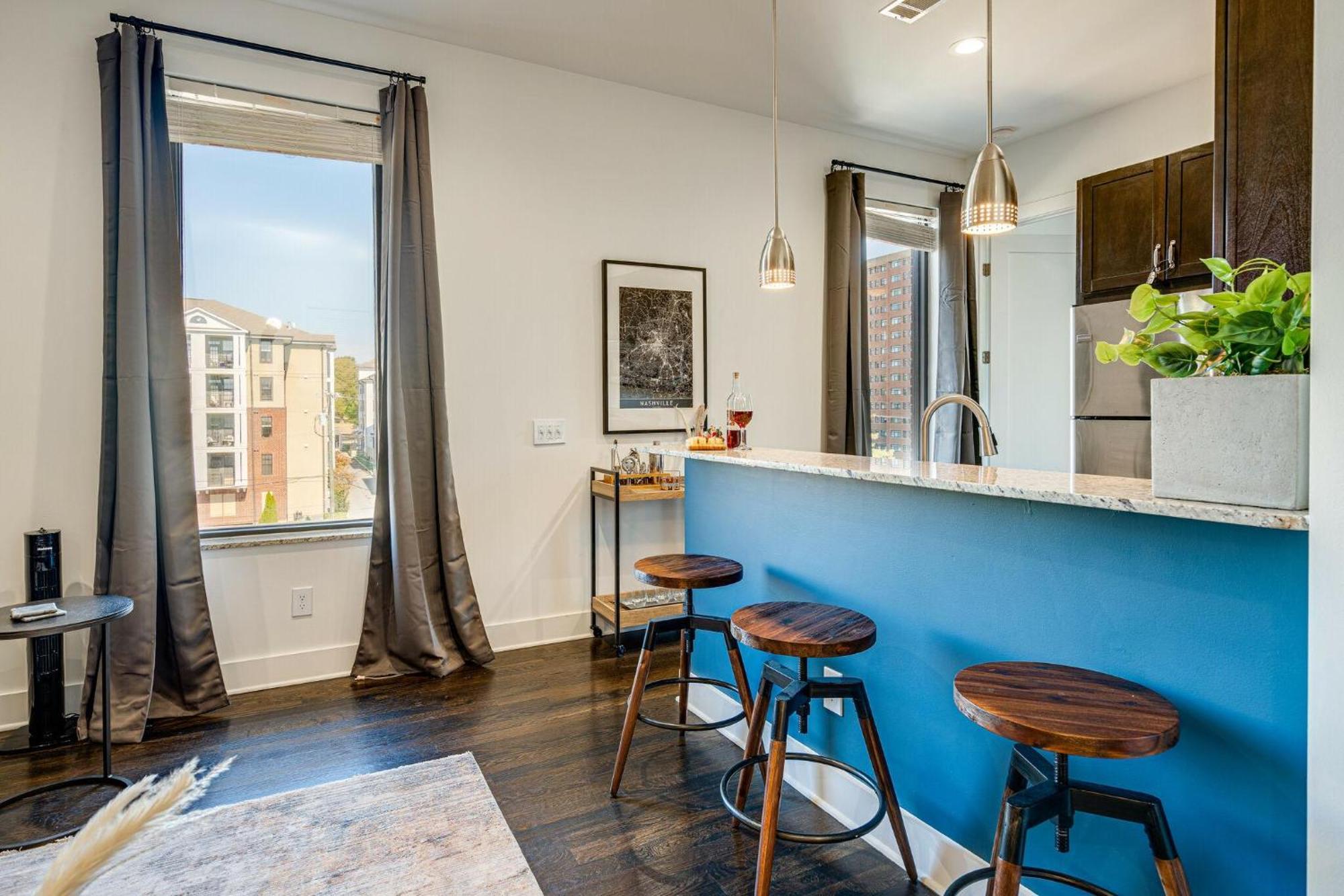 Lofts At 30th - Blue Spirit - 6 Mins To Broadway *