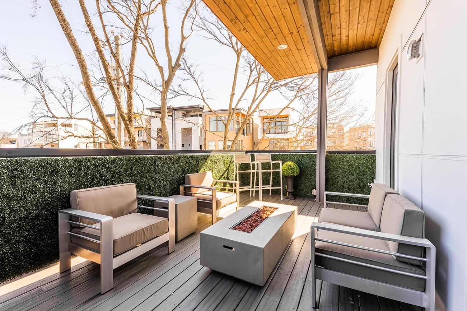 Two Lavish Gulch Homes - Mins To Broadway