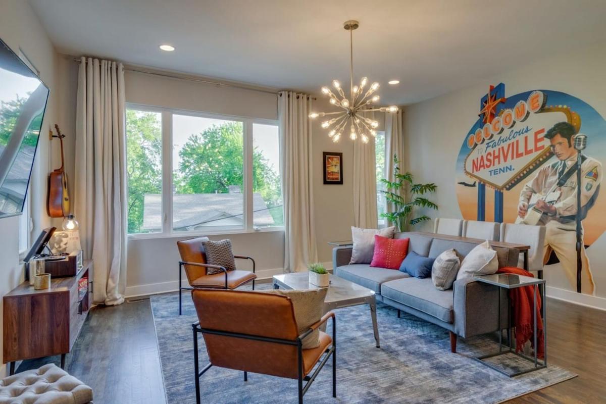 New Nashvegas Downtown Rooftop Views 13beds *