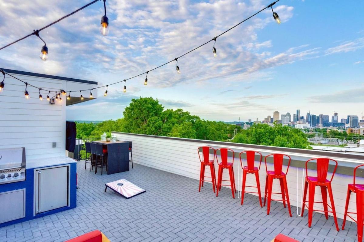 New Nashvegas Downtown Rooftop Views 13beds *
