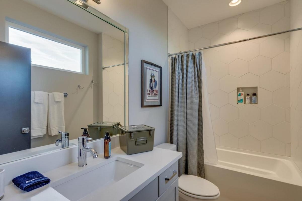 Holiday home New Nashvegas Downtown Rooftop Views 13beds *