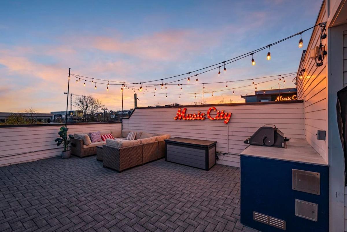 New Nashvegas Downtown Rooftop Views 13beds