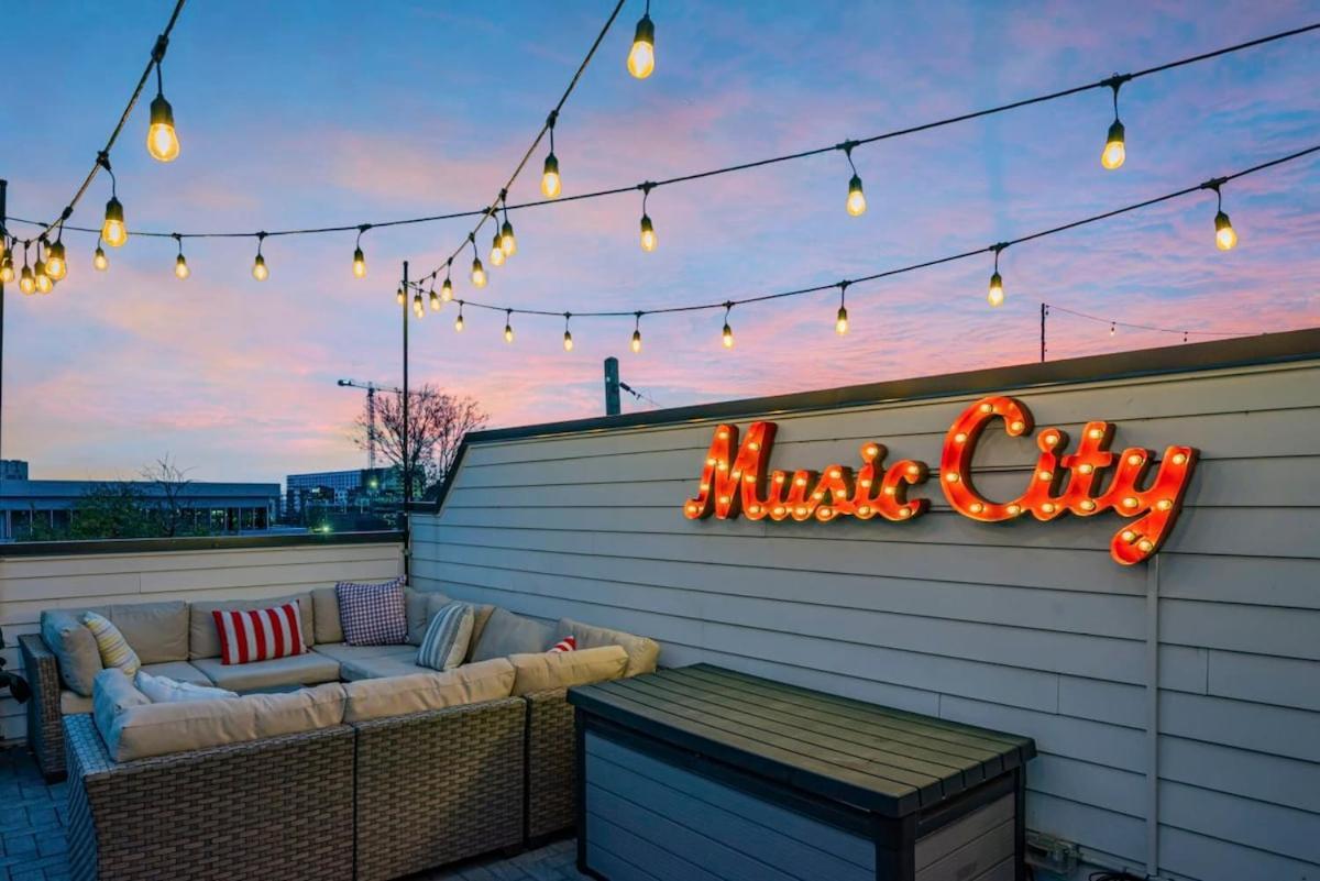 New Nashvegas Downtown Rooftop Views 13beds * Nashville