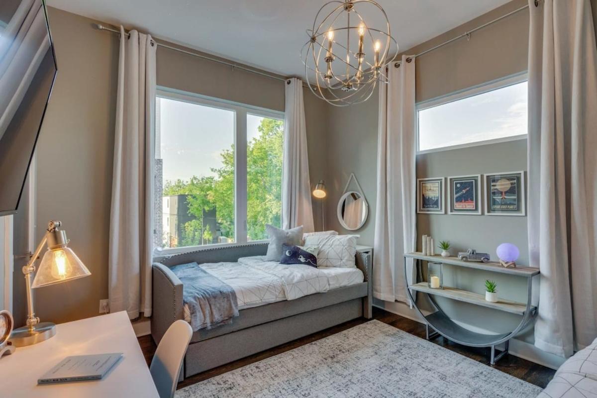 New Nashvegas Downtown Rooftop Views 13beds * Nashville
