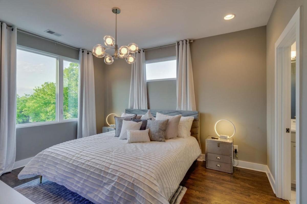 New Nashvegas Downtown Rooftop Views 13beds *