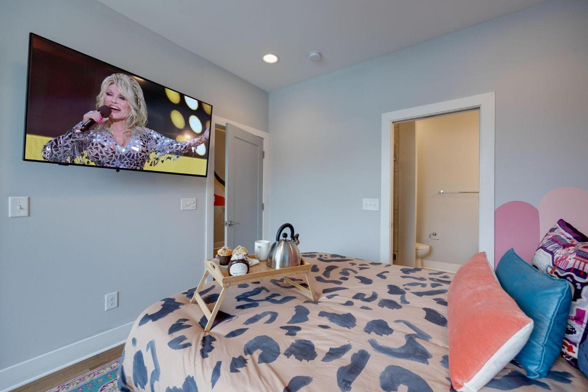 Holiday home Vivid Vocals - 4 Mins To Broadway - Rooftop Patio Nashville