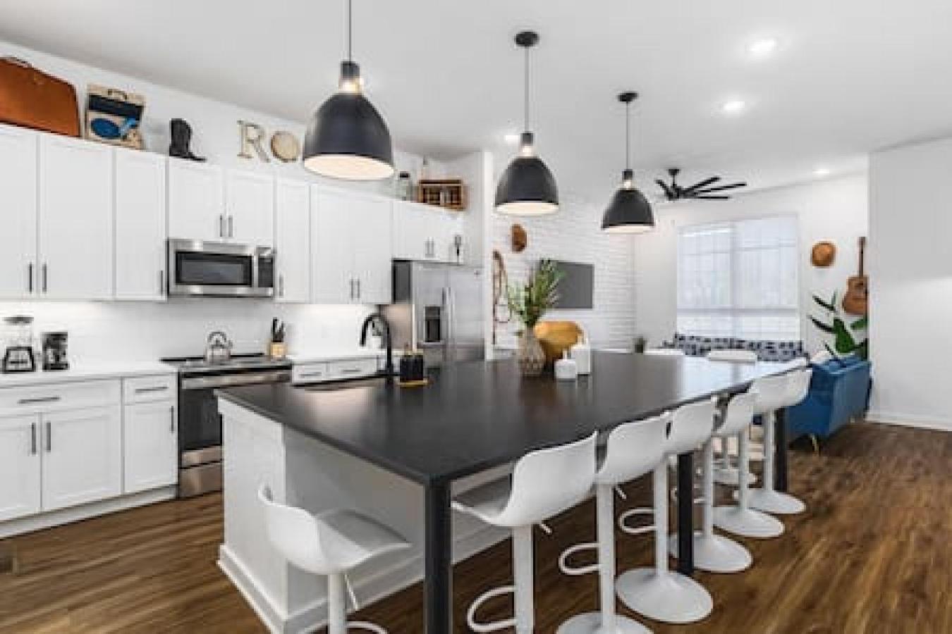 Holiday home Gorgeous East House With 9 Beds, Garage, Rooftop Patio