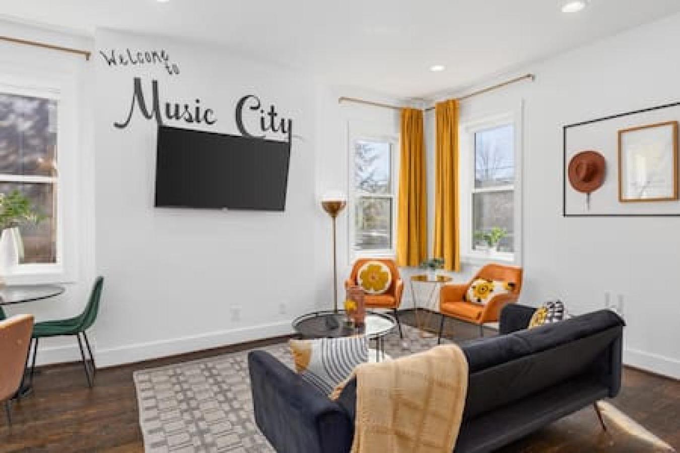 In The Heart Of 12 South And Belmont 5 Beds 3 Bedrooms And 3 Full Bathrooms