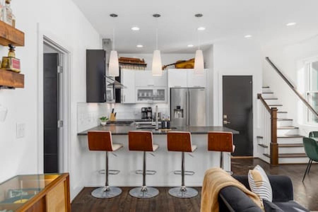 In The Heart Of 12 South And Belmont 5 Beds 3 Bedrooms And 3 Full Bathrooms Nashville