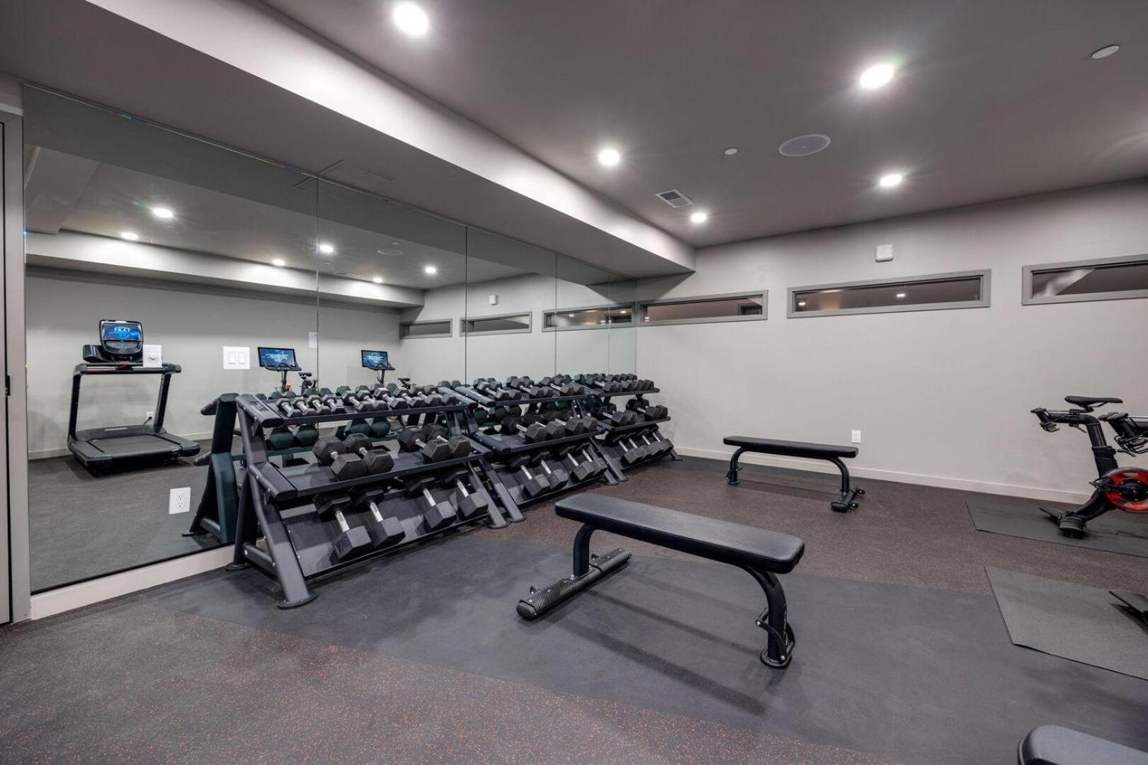 - 635 7th Ave S Unit 610 Nashville