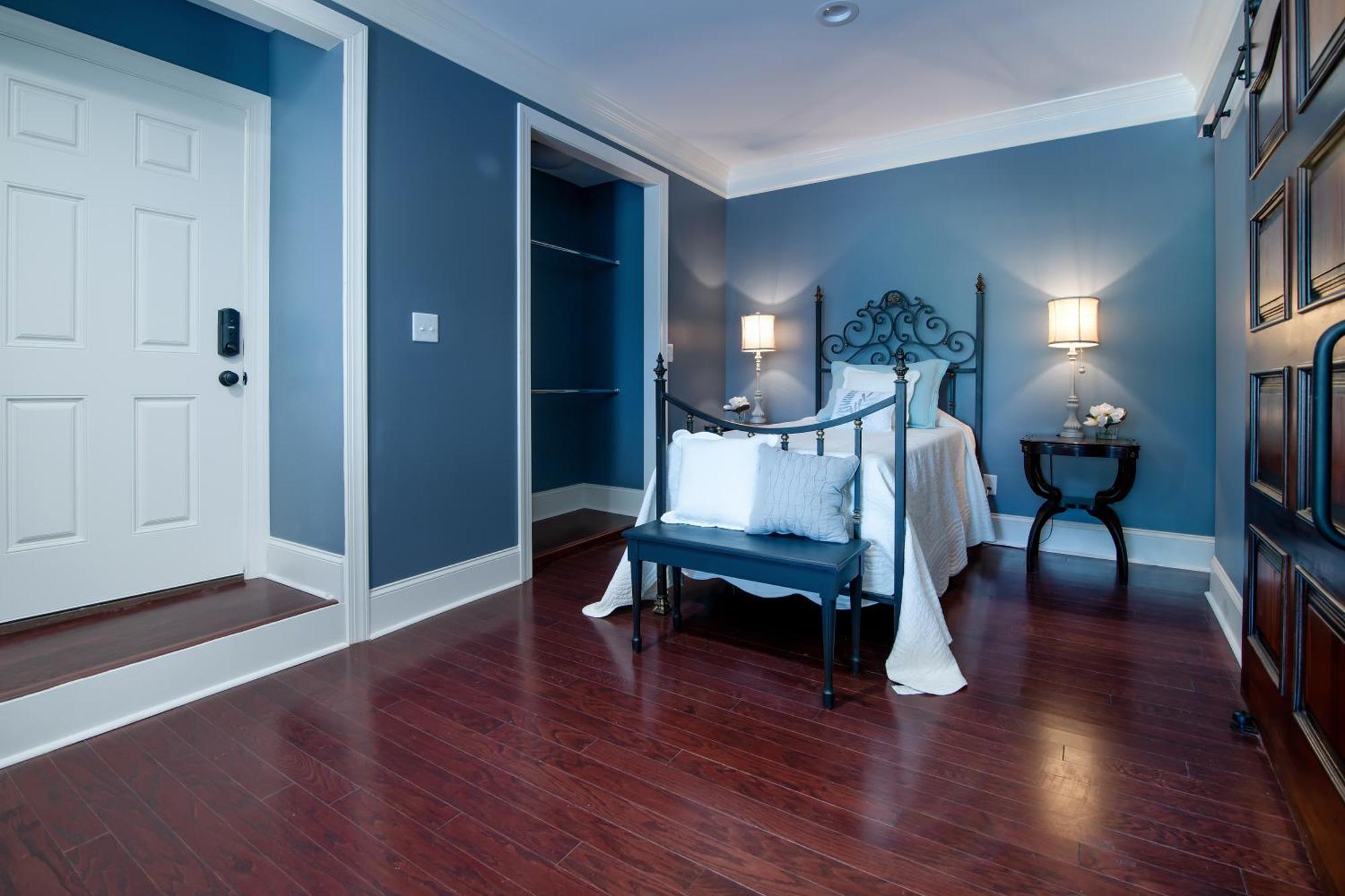Belle Air Mansion And Bed & Breakfast