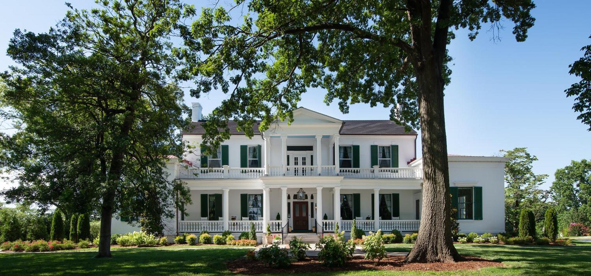 Bed & Breakfast Belle Air Mansion And Nashville