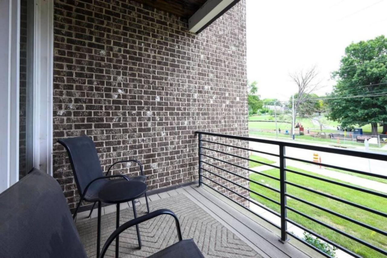 Holiday home Weho Home, Geodis Park, Private Movie Theater! 10min To Broadway! Sleeps 10! *