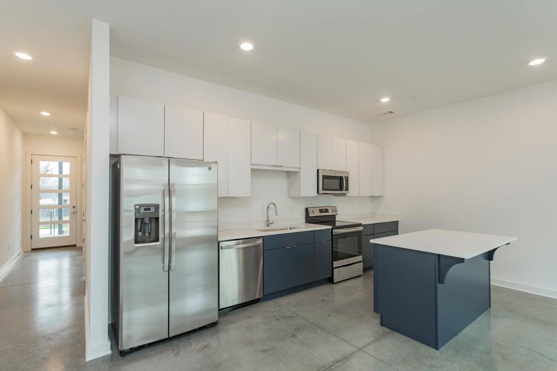 Modern Loft In Wedgewood Houston 90 Day Min Holiday home