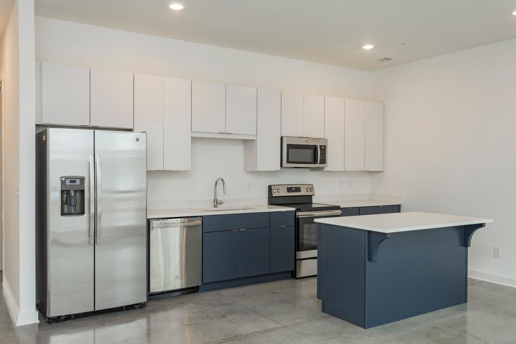 Modern Loft In Wedgewood Houston 90 Day Min Holiday home *