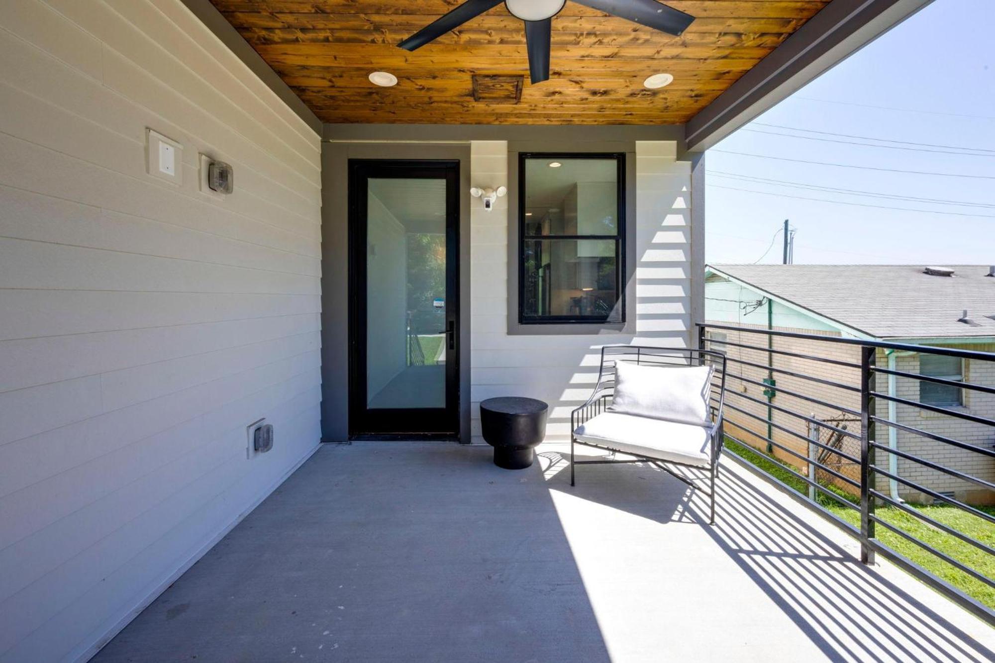 Luxe-elevate-modern Luxury-stunning Views Holiday home Nashville