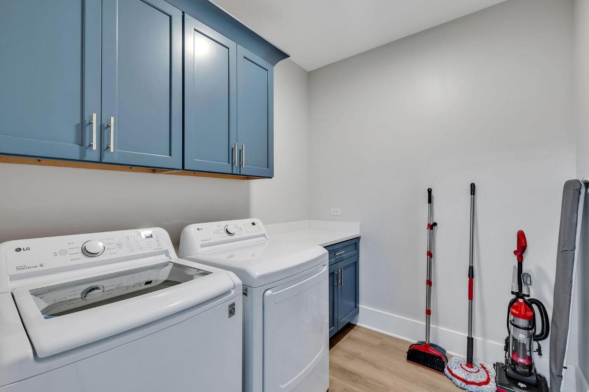 Double Treble - 2 Townhomes - Private Rooftops * Nashville