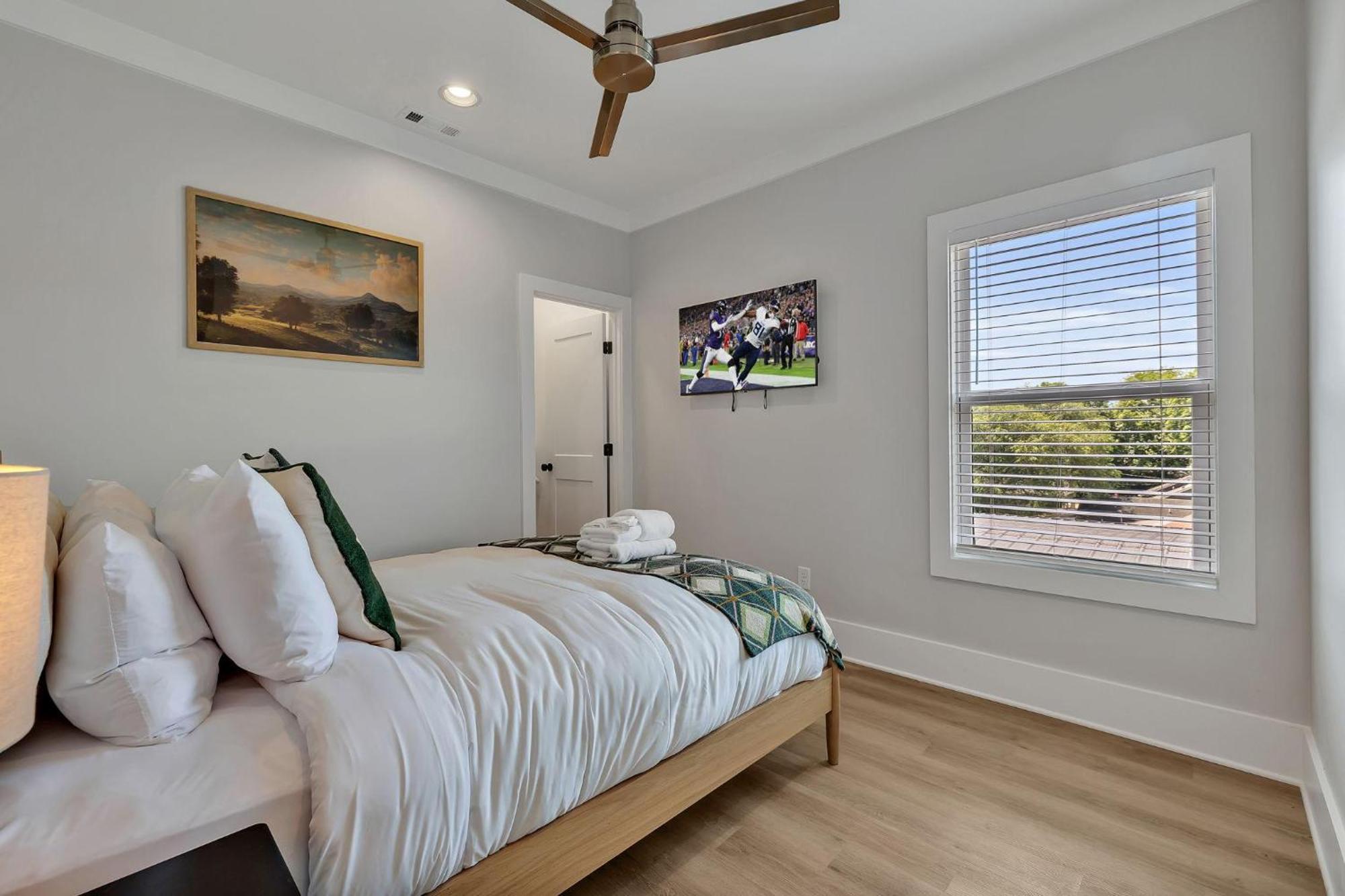 Double Treble - 2 Townhomes - Private Rooftops Holiday home Nashville