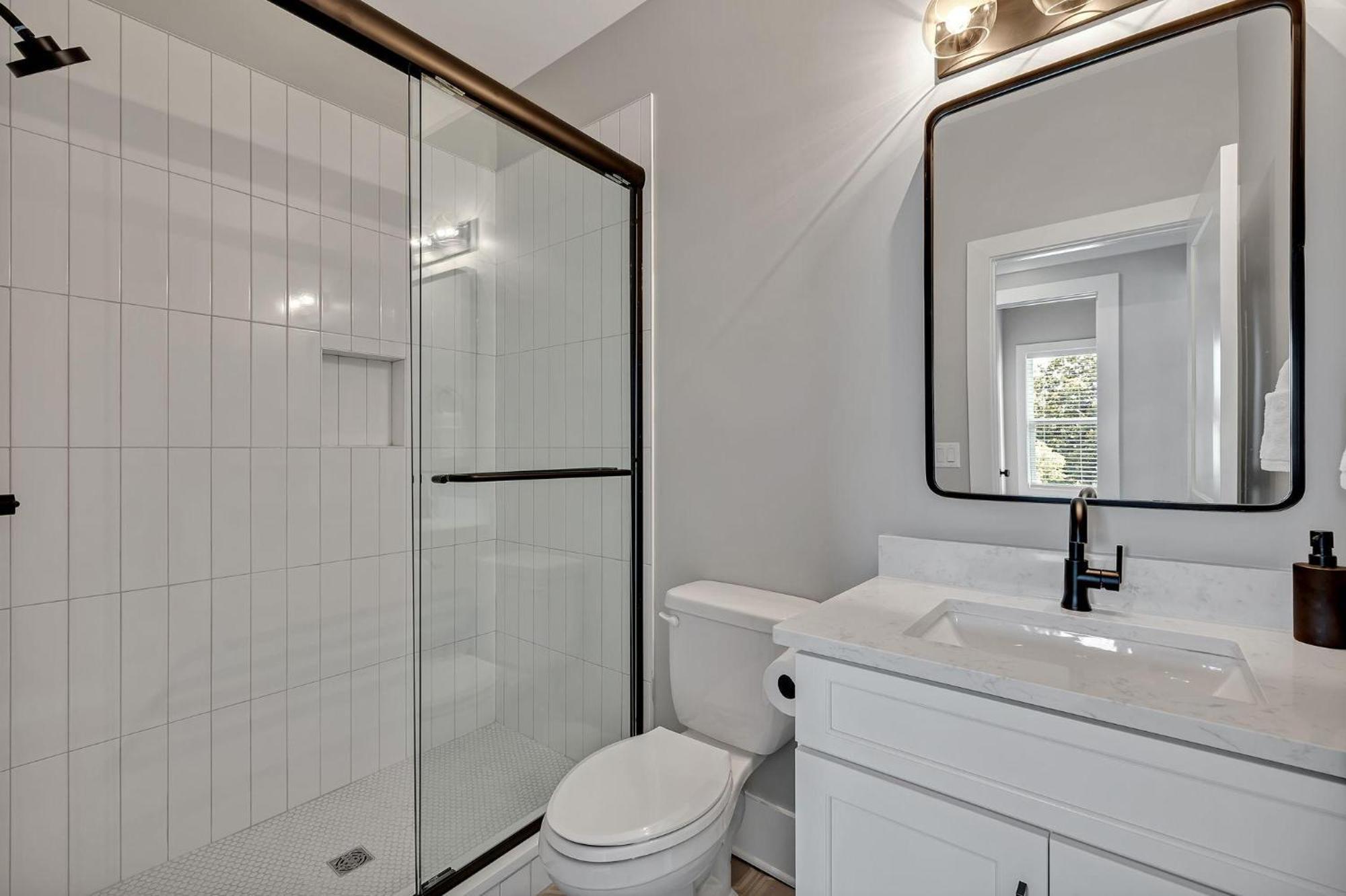 Double Treble - 2 Townhomes - Private Rooftops
