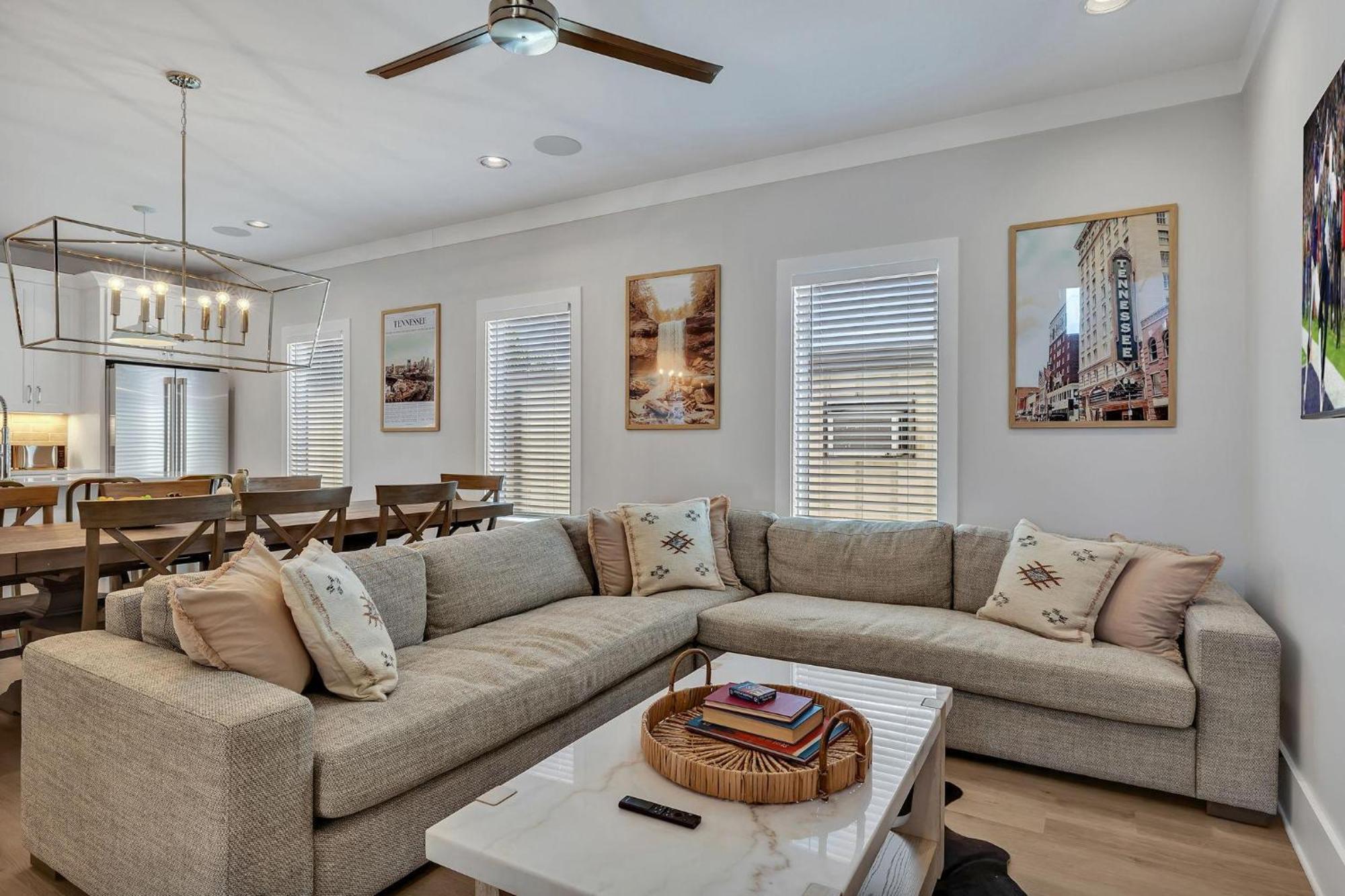 Double Treble - 2 Townhomes - Private Rooftops * Nashville