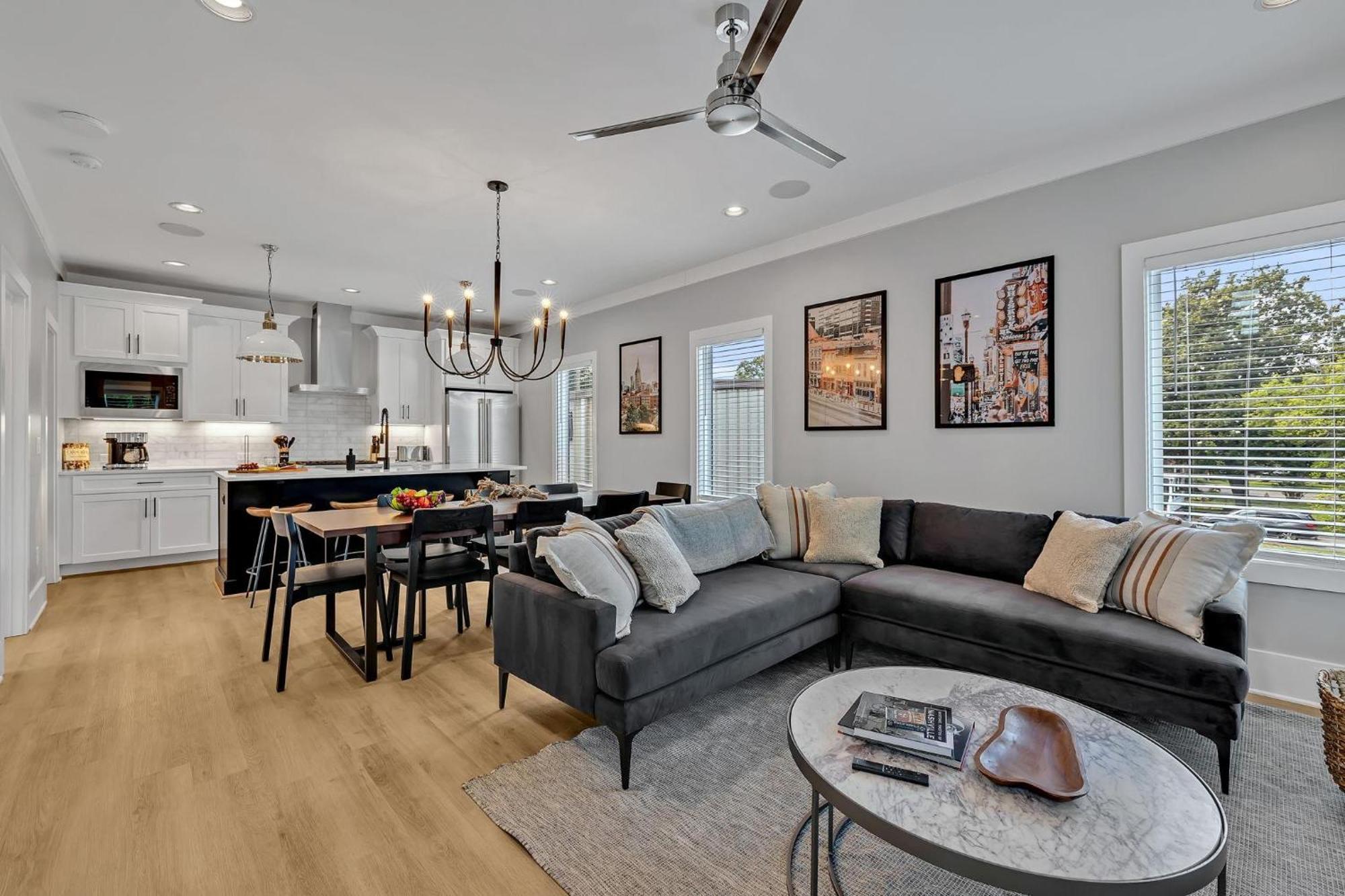 Holiday home Double Treble - 2 Townhomes - Private Rooftops Nashville