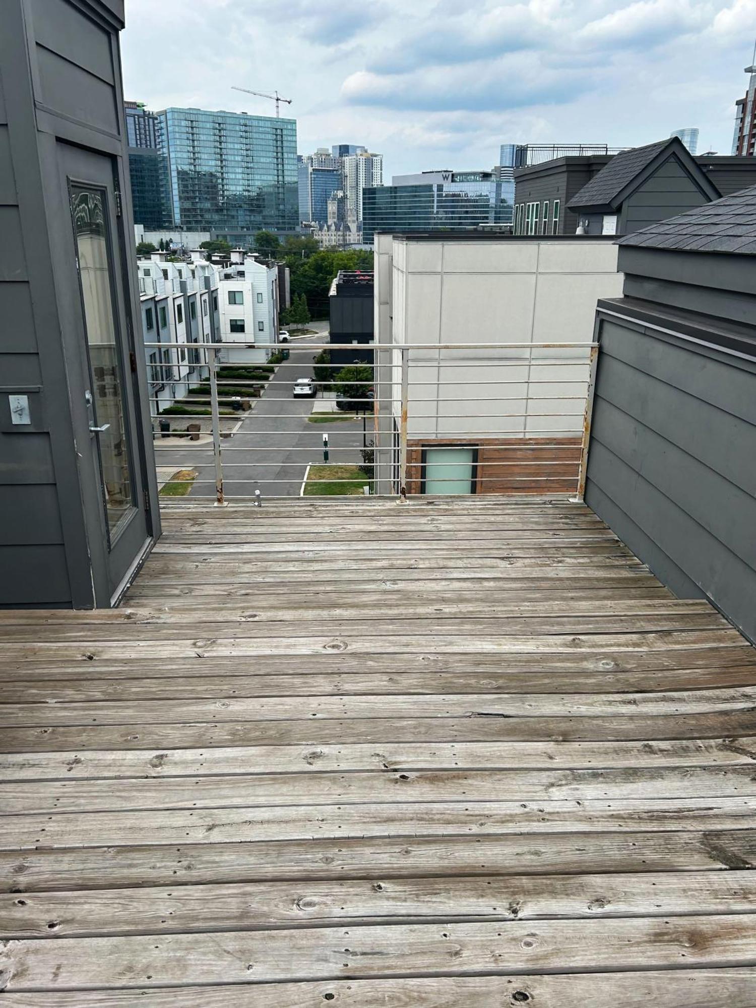 Luxury Steps From The Gulch