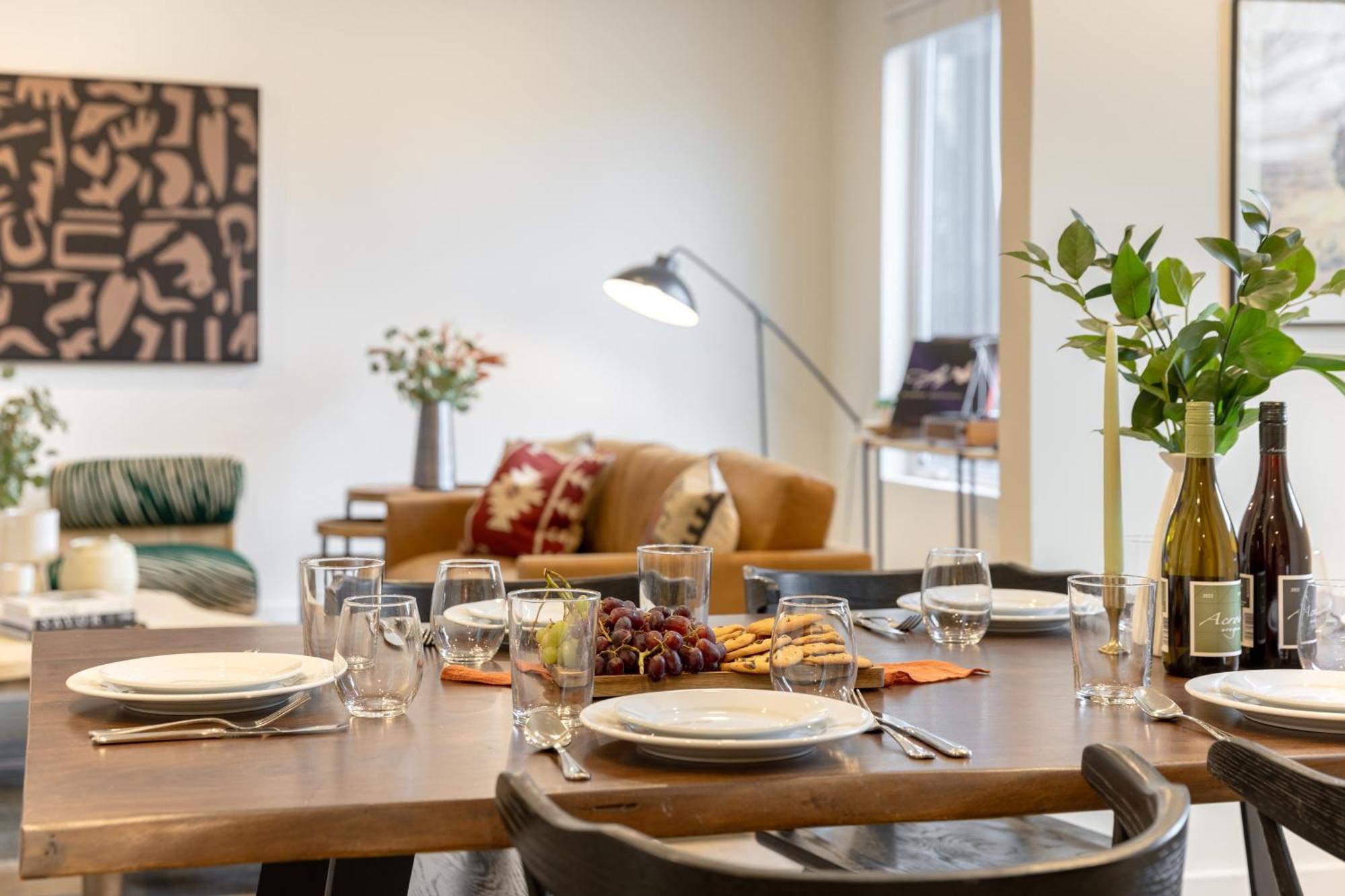 Apartment The Outrider By Avantstay