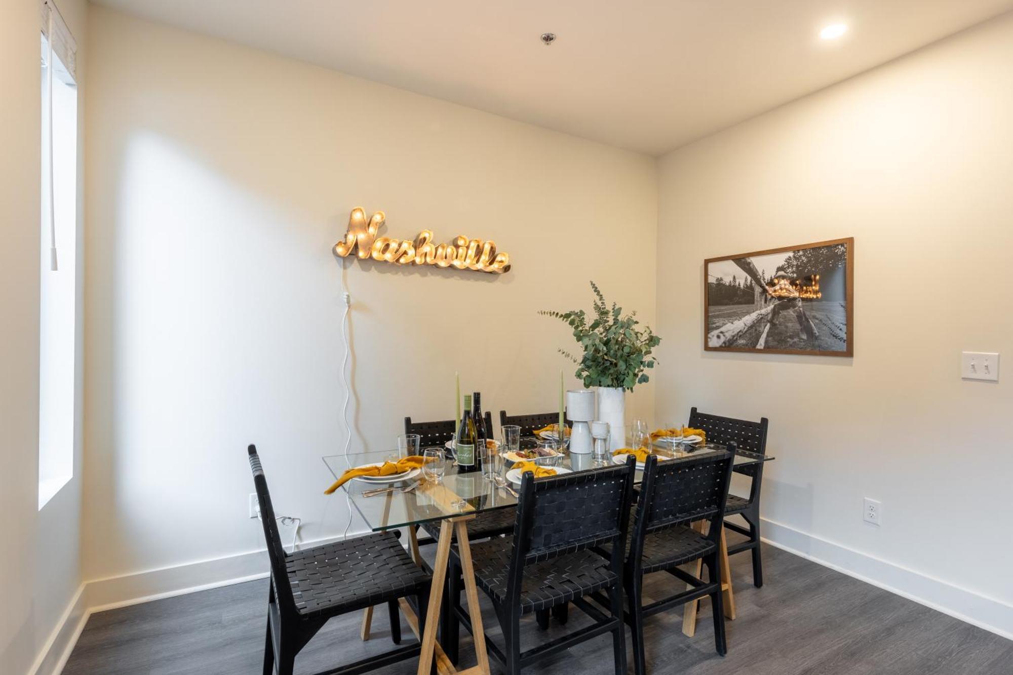 The Outrider By Avantstay Apartment Nashville