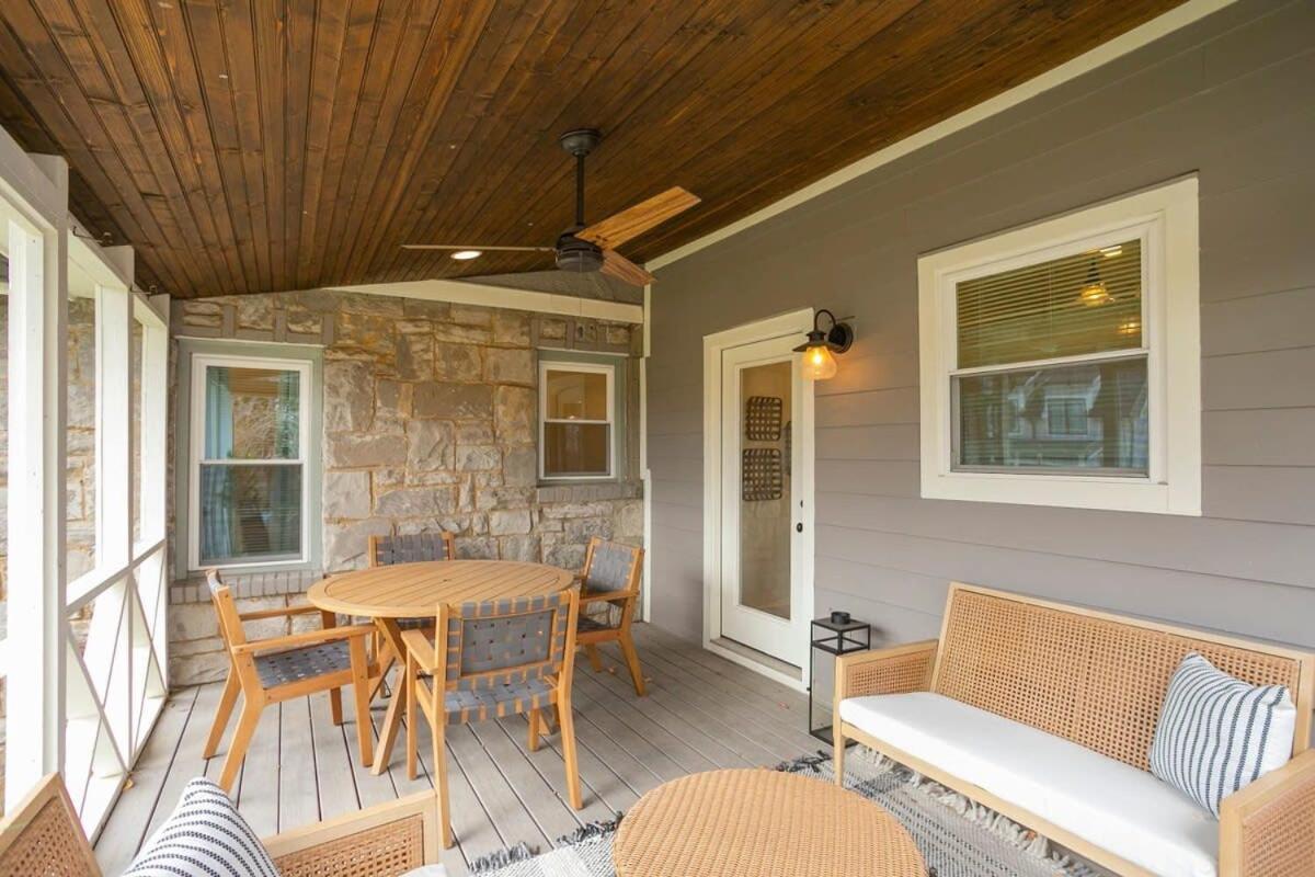 Beautiful In Donelson Close To Opryland Holiday home *