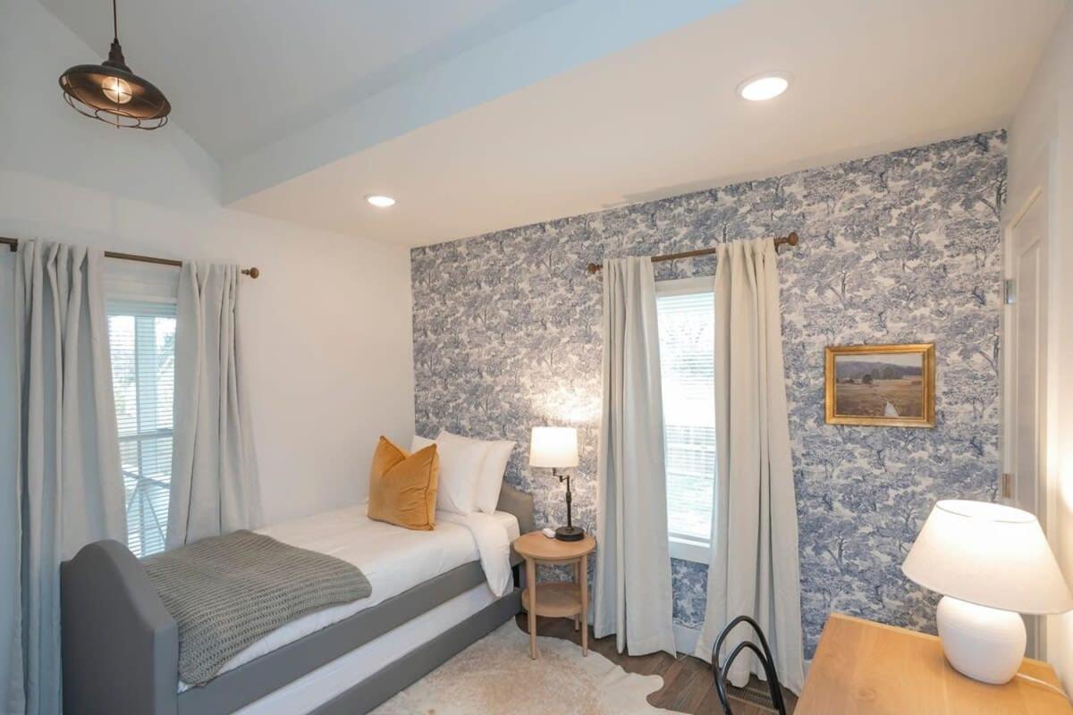 Beautiful In Donelson Close To Opryland *