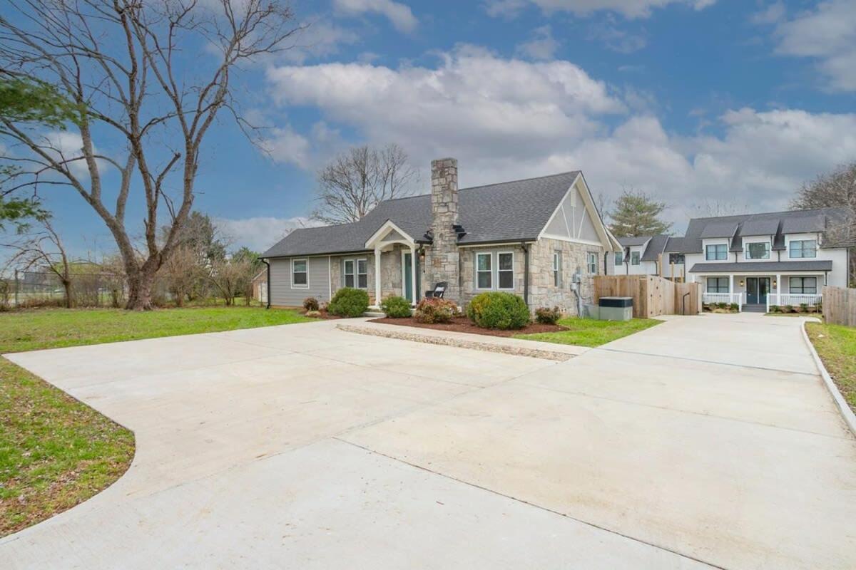 Beautiful In Donelson Close To Opryland