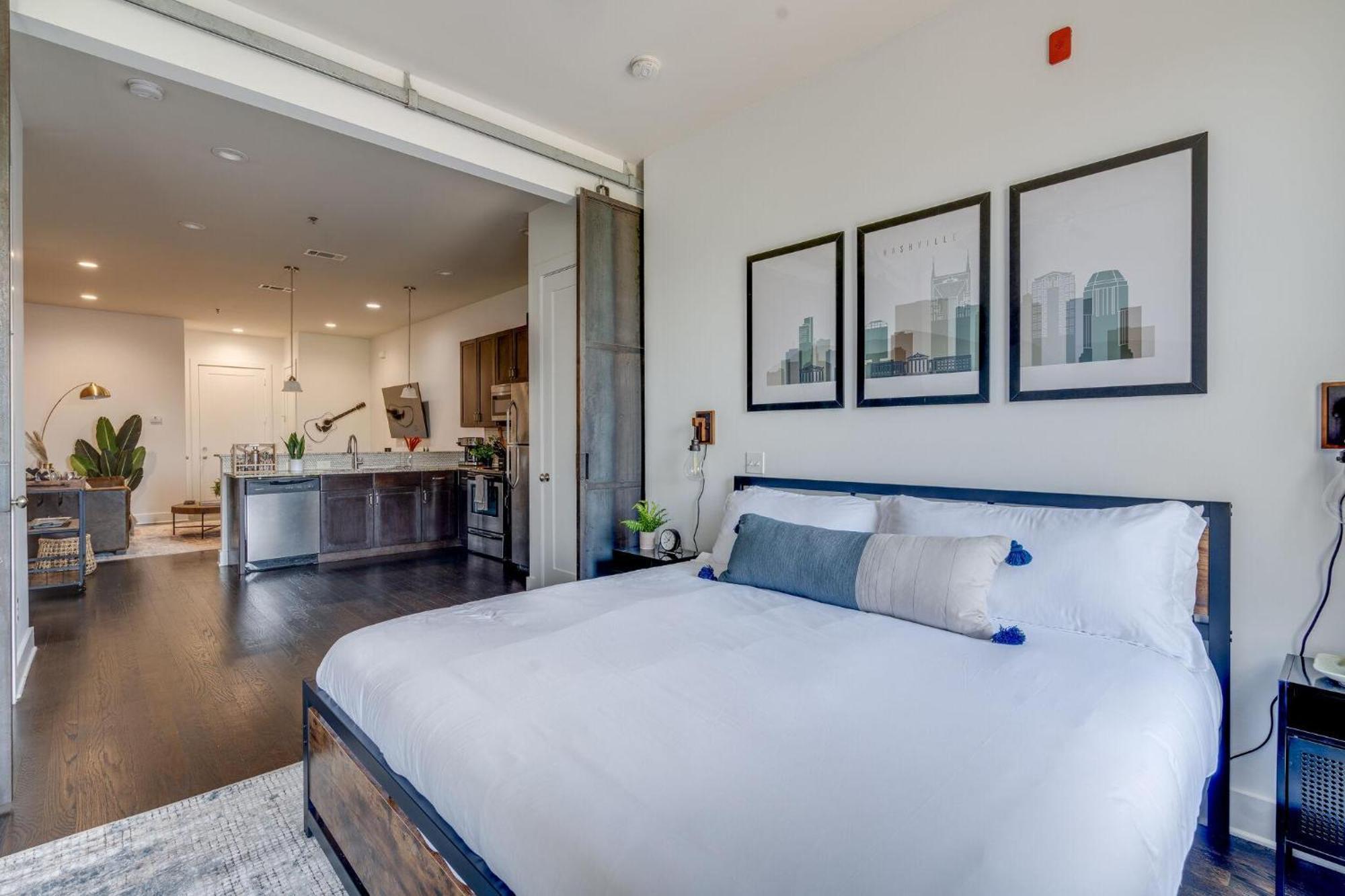 Lofts At 30th - 2 Floor Units Holiday home