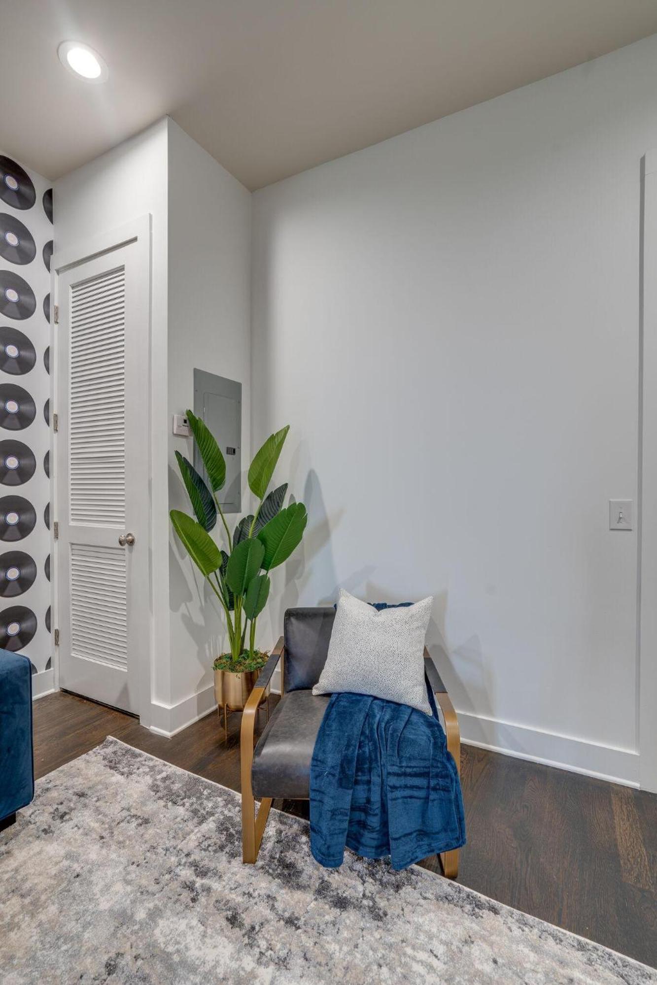 Lofts At 30th - 2 Floor Units * Nashville