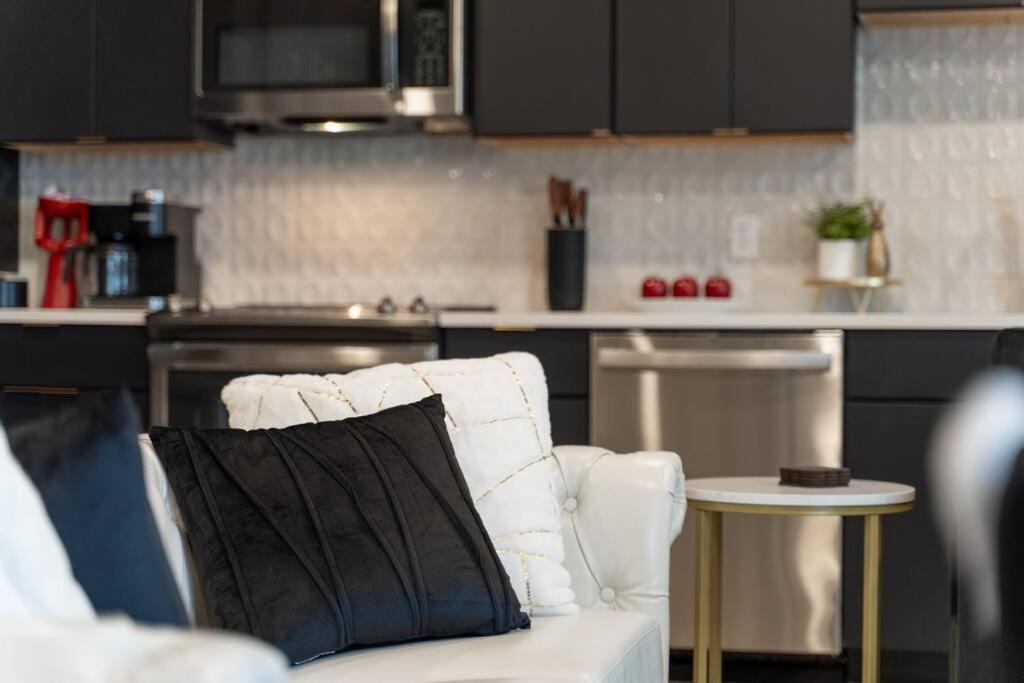 Brand New-luxury Apartment-downtown Apartment