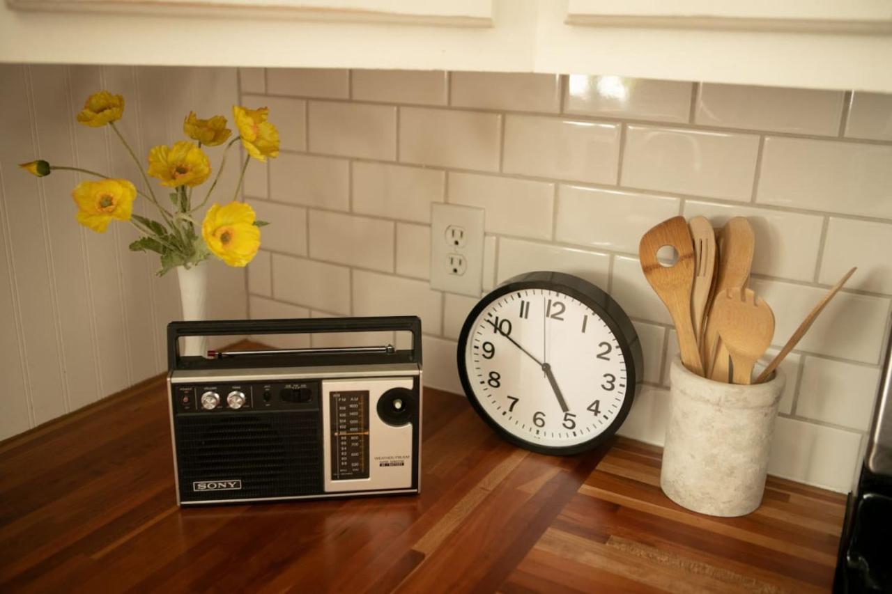 Cozy Getaway Mins To Downtown, Broadway Airport Nashville