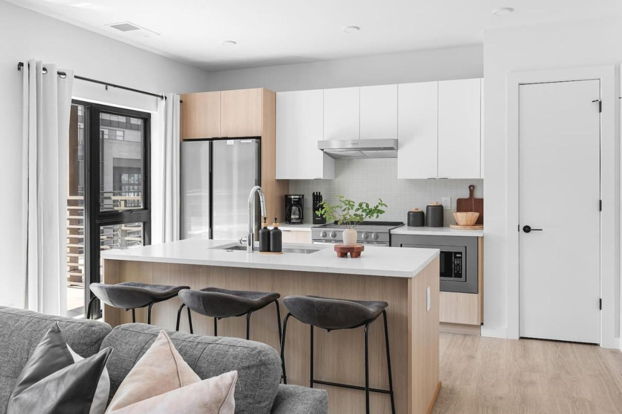 Apartment Luxury Penthouse With 2 Floors Pool Patio Gym Walk To Broadway