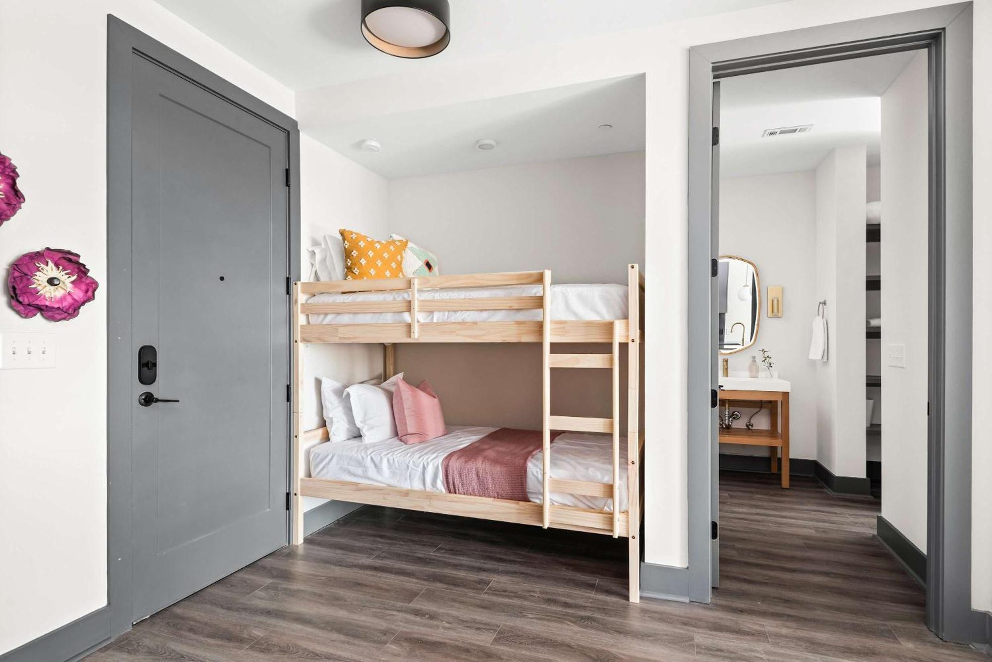 Apartment Downtown Dolly - 6 Blocks To Broadway Nashville