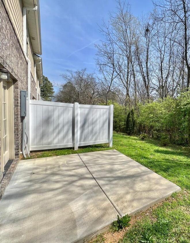 1 King 1 Queen 2 Double Garage Washer & Dryer *